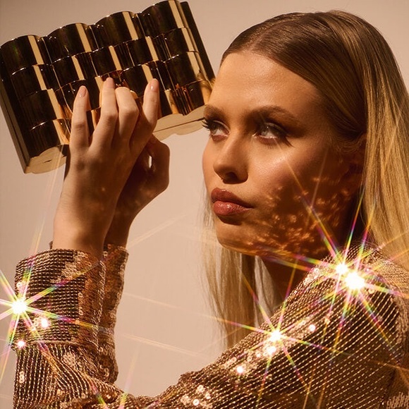 AKIRA Gold and Silver Clutch Wristlet - Picture 11 of 11